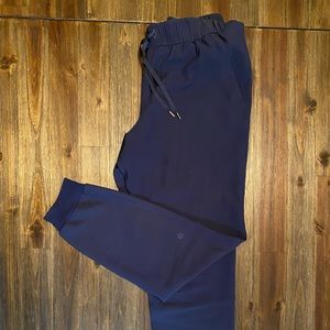 Lululemon On The Fly Joggers